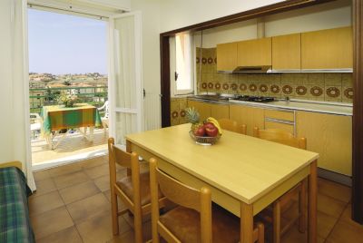 Pietra Ligure -Residence Appartamenti Mizar - Cucina
